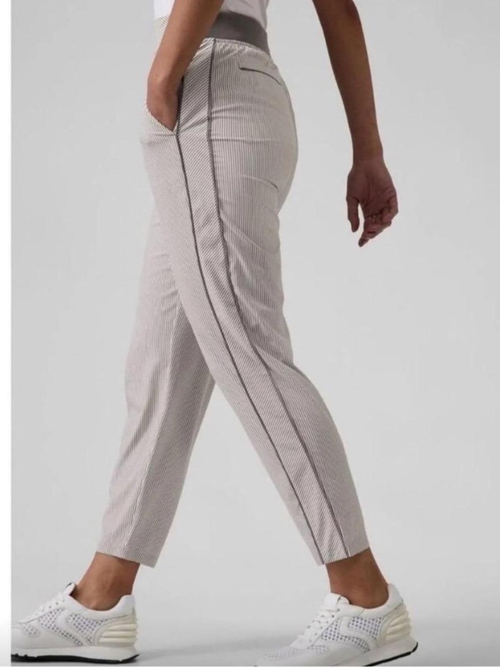 Athleta Brooklyn Textured Ankle Pant size 4